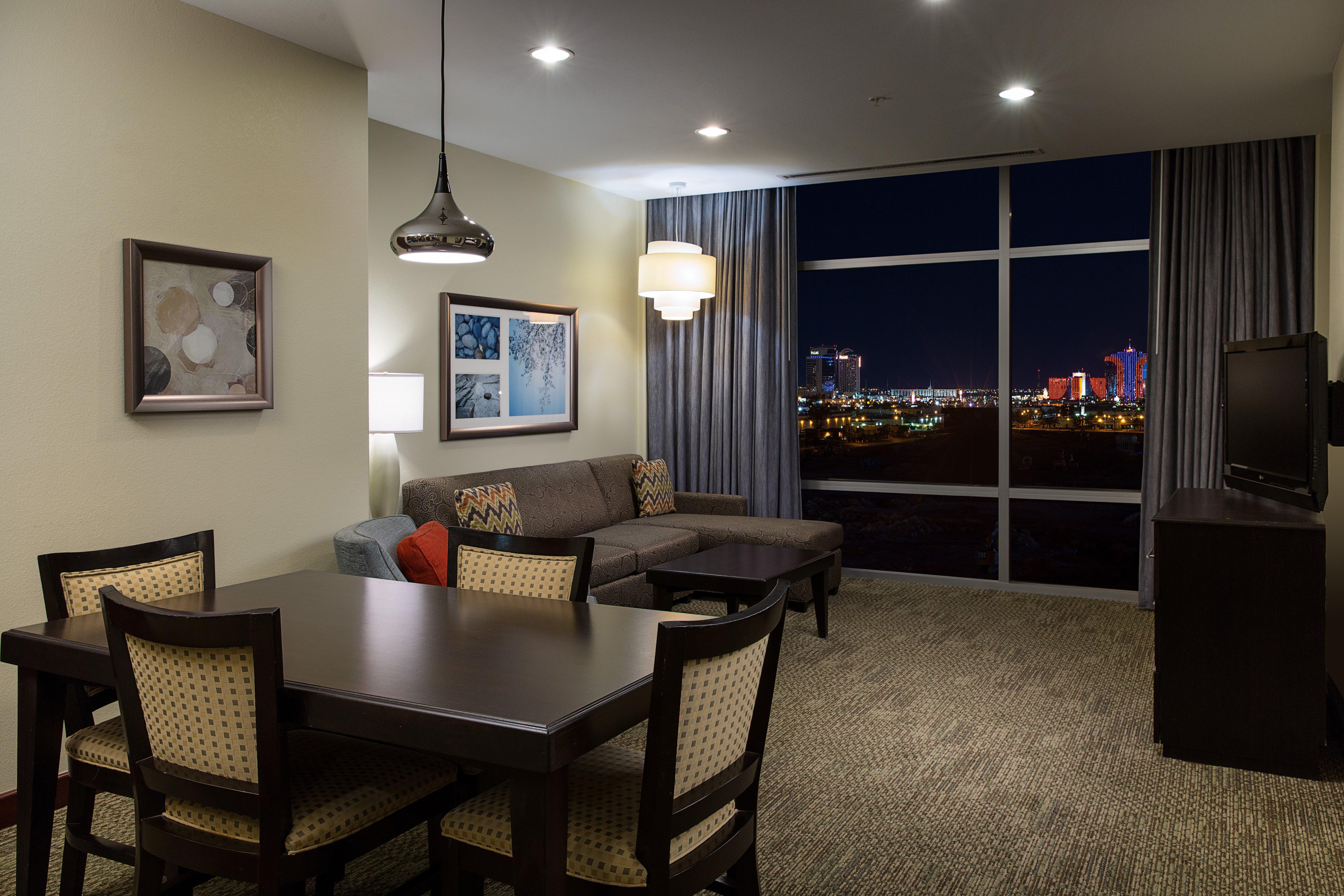Staybridge Suites Las Vegas - Stadium District מראה חיצוני תמונה