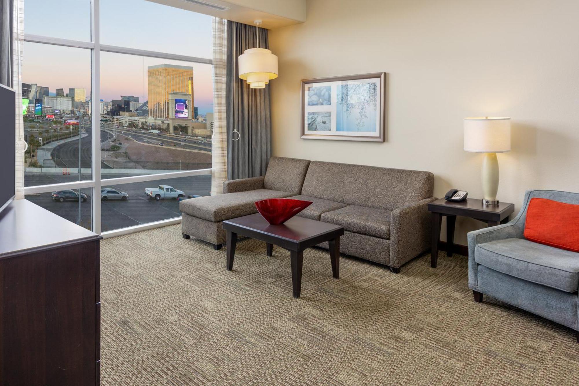 Staybridge Suites Las Vegas - Stadium District מראה חיצוני תמונה